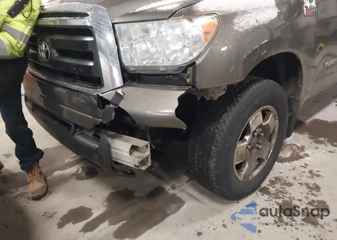 2011 Toyota Tundra Sr5 5.7L V8 from USA, damaged, VIN 5TFDY5F10BX170988